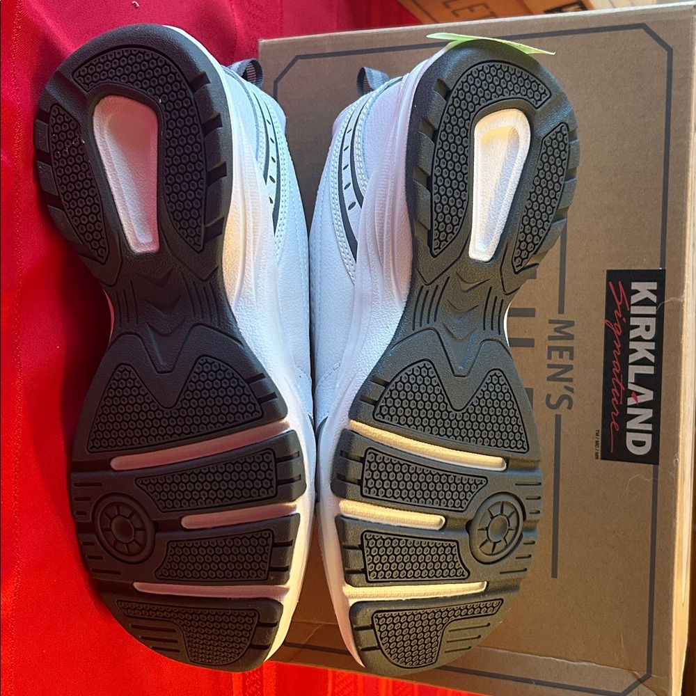 Kirkland Signature White and Black Sneakers - Picture 2 of 3